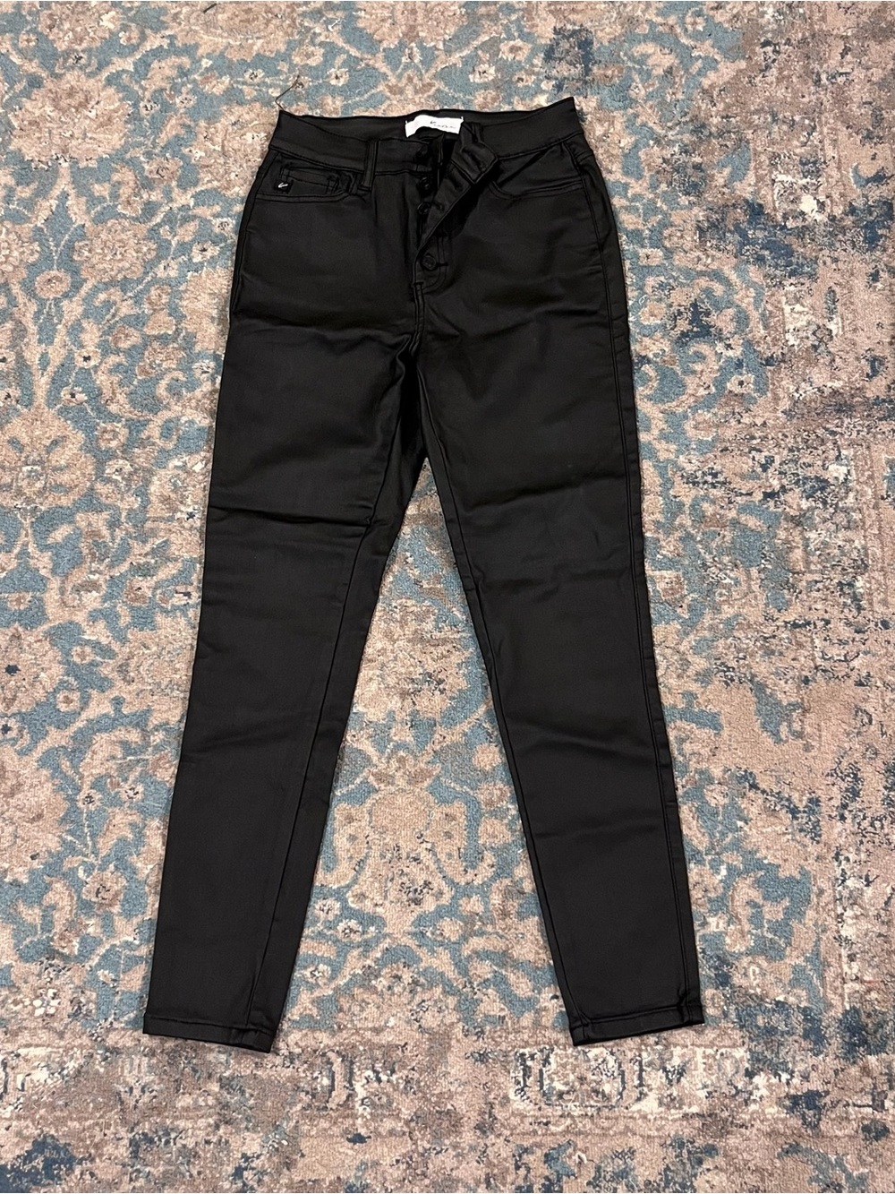KanCan Black Jeans Size 9/28 Coated